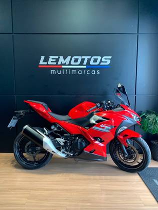 KAWASAKI NINJA 400 